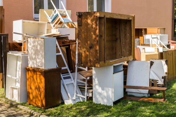 Best Attic Cleanout  in Hinckley, MN