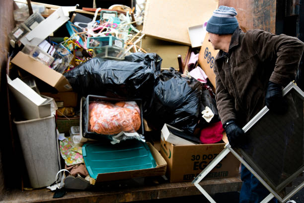 Best Construction Debris Removal  in Hinckley, MN